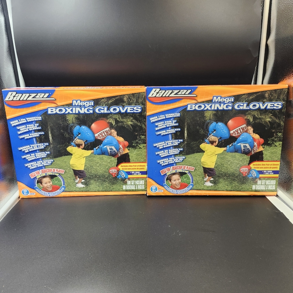 Banzai Mega Boxing gloves (2 sets)